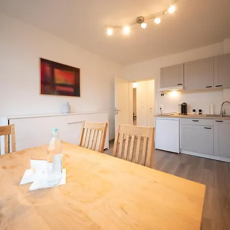 Jaybnb - Gemuetliches Direkt Am Hafen Von Apartament *