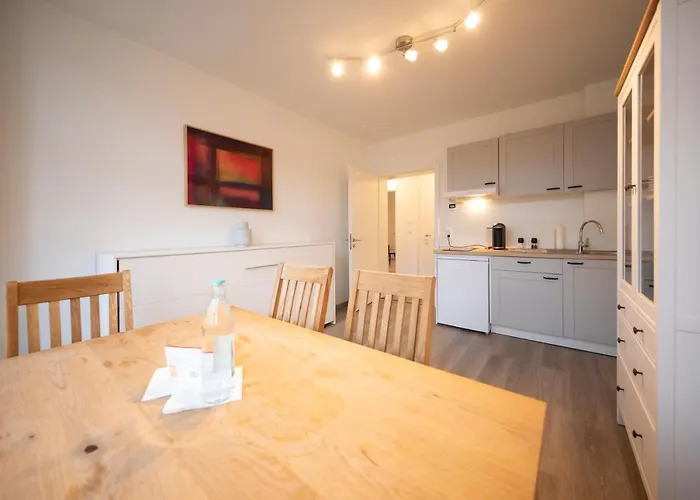 Jaybnb - Gemuetliches Direkt Am Hafen Von Apartman *