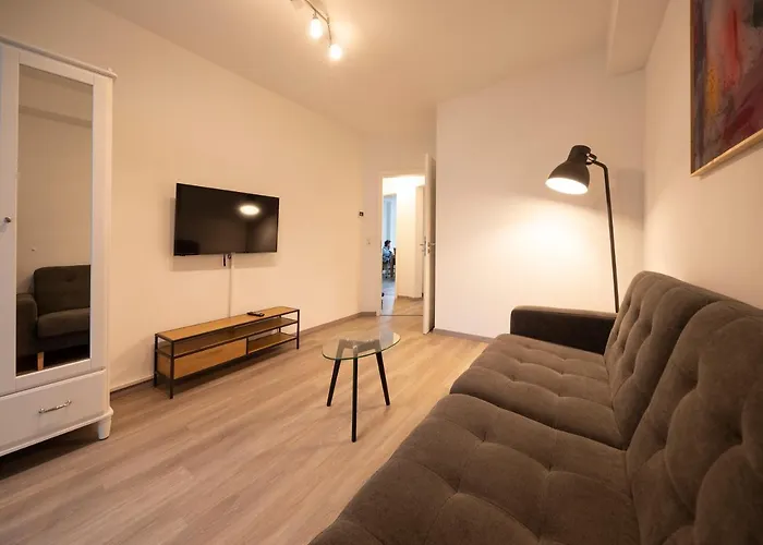 Jaybnb - Gemütliches Direkt Am Hafen Von *